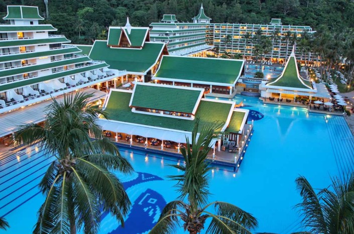 Le Meridien Phuket Beach Resort Thailand – Pools Le Meridien Phuket Beach Resort Thailand - Pools