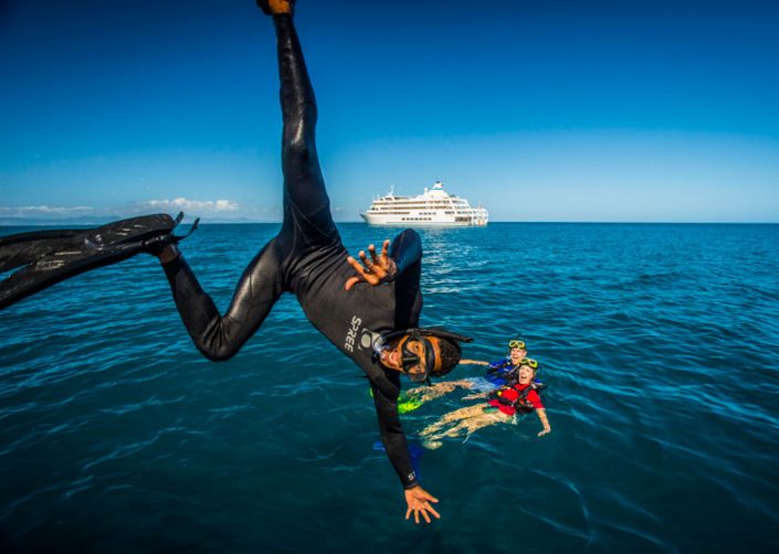 Captain Cook Cruises, Fiji – Diving Fun Captain Cook Cruises, Fiji - Diving Fun