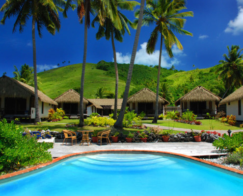 Tamanu Beach Cook Islands - Resort Pool & Rooms