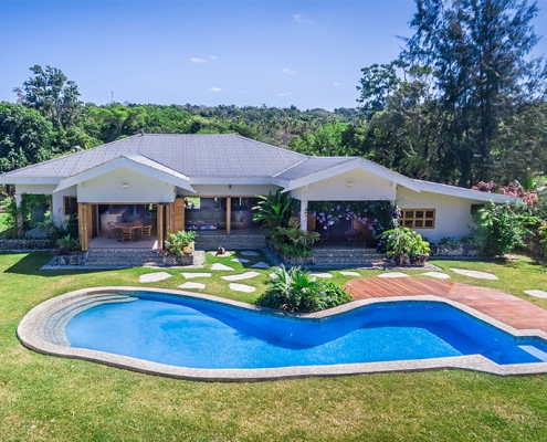Nakatumble Luxury Eco Villa - Luxury Vanuatu Holidays - Holiday home on 6 acres