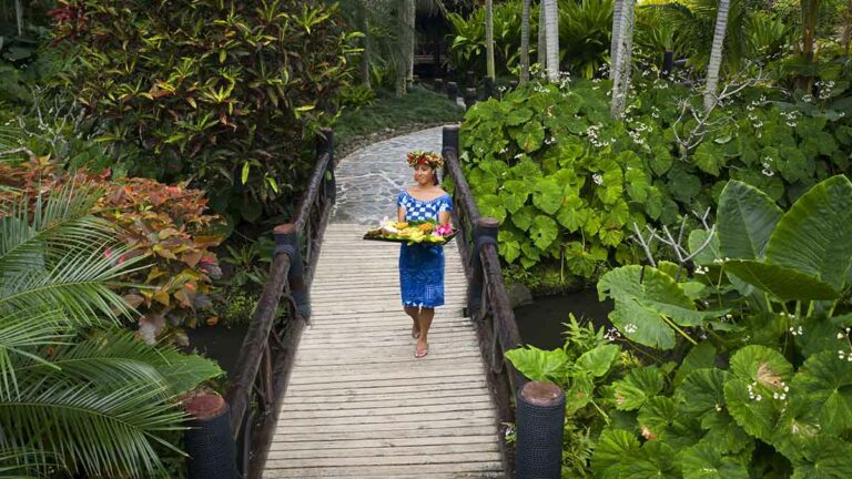 Pacific Resort Rarotonga - Luxury Cook Islands - Lush tropical gardens