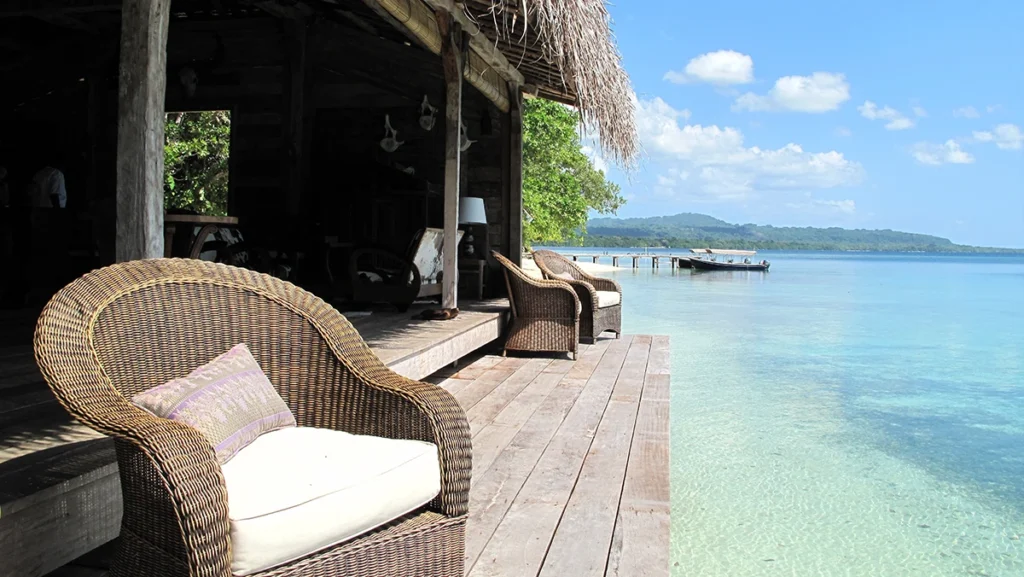 Ratua Private Island Vanuatu - Fish Village deck