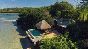 Savasi Island Resort - Luxury Fiji Private Villas - Rooms - Coral Villa Exterior