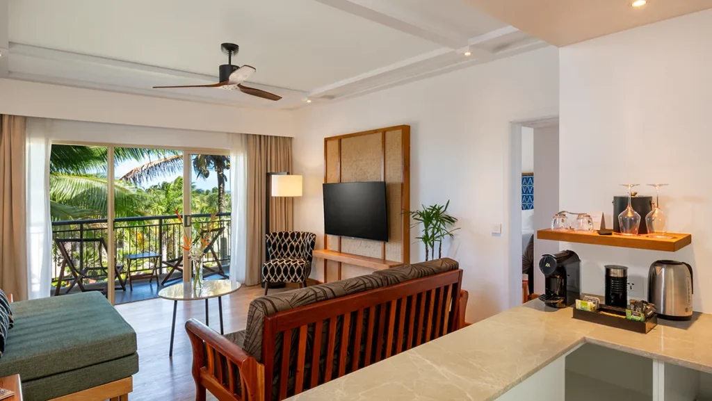 Outrigger Fiji Beach Resort - One bedroom suite interior
