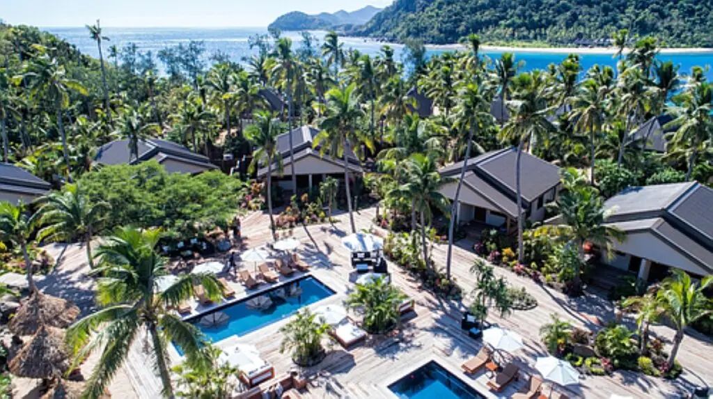 Paradise Cove Resort Fiji - Island Resort