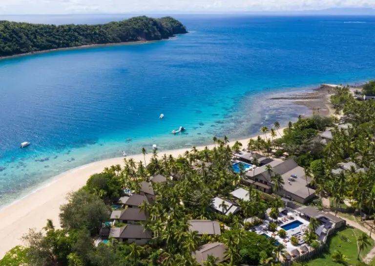 Paradise Cove Resort Fiji - Island Resort