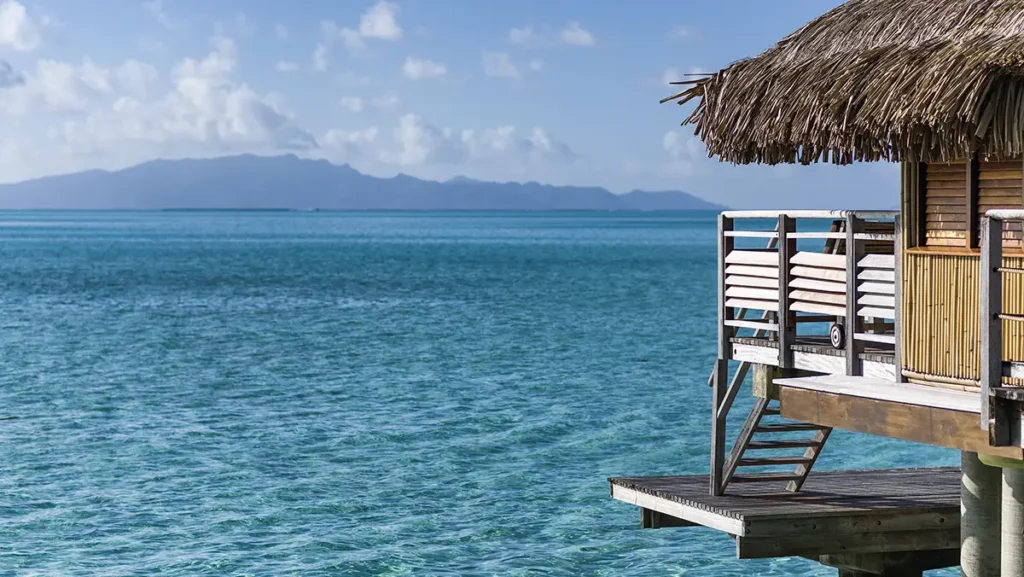 InterContinental Bora Bora Le Moana Resort Tahiti - End of Pontoon Overwater Bungalow RomeoBalancourt 