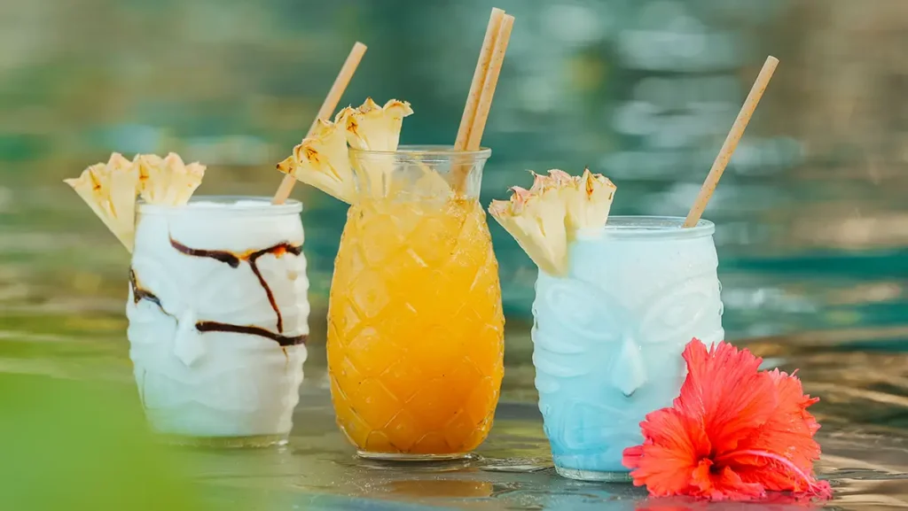 InterContinental Bora Bora Le Moana Resort Tahiti - Cocktails Emma Tournier