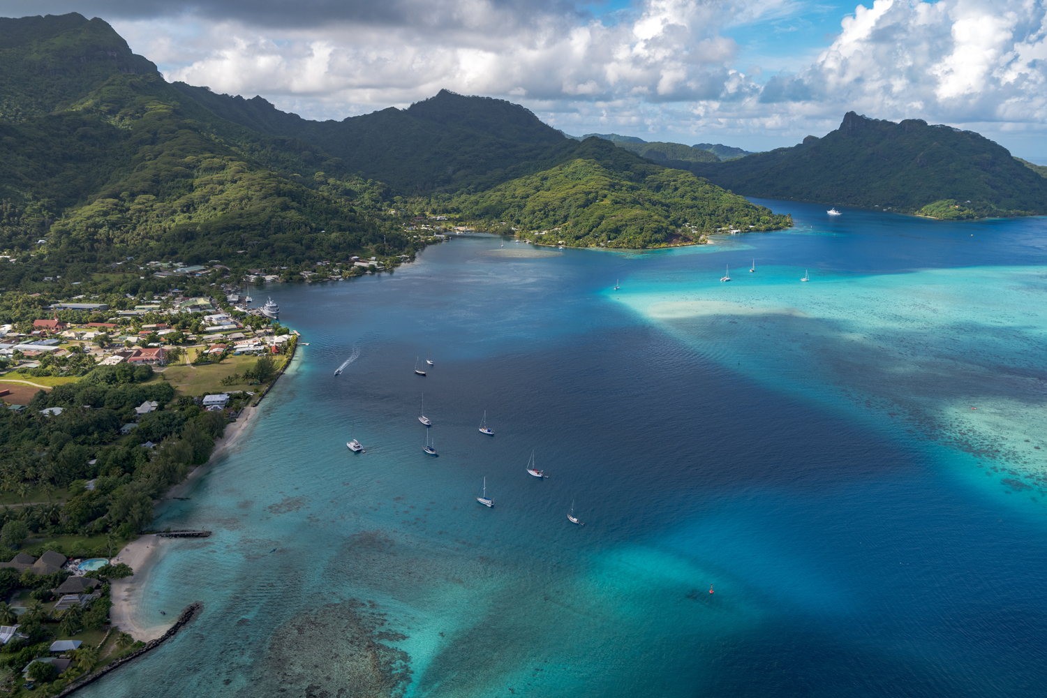 Island Escapes Huahine Tahiti Holidays - Huahine Lagoon