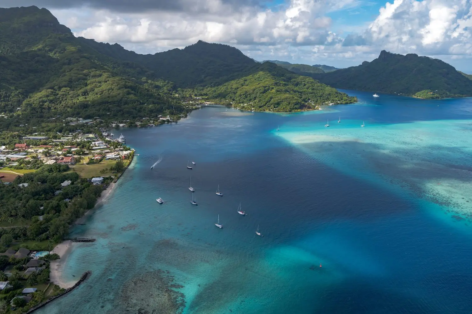 Island Escapes Huahine Tahiti Holidays - Huahine Lagoon