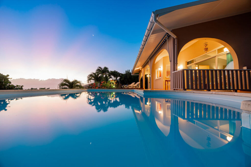 Island Escapes Villa Hoe 00073 VillaHoeTahitiHomes©gregoirelebacon