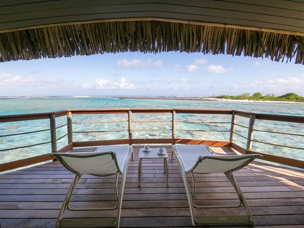 Le Tikehau Overwater Bungalow Golden Sunset Tikehau Atoll French Polynesia