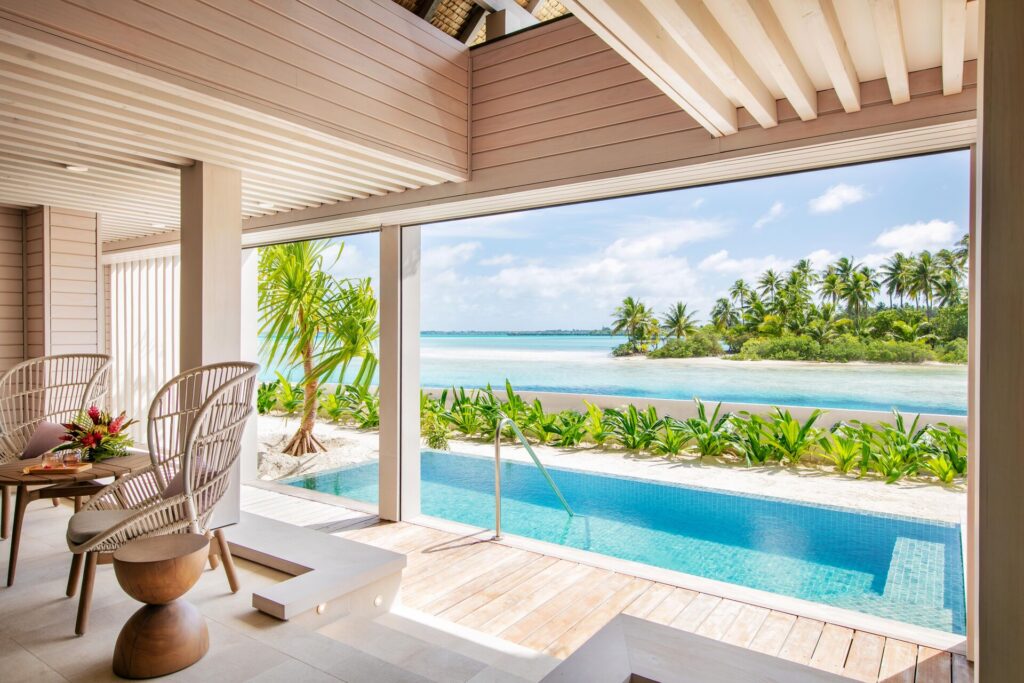 The Westin Bora Bora Tahiti Island Escapes BOBWI heavenly spa pool The Westin Bora Bora Tahiti Island Escapes BOBWI heavenly spa pool