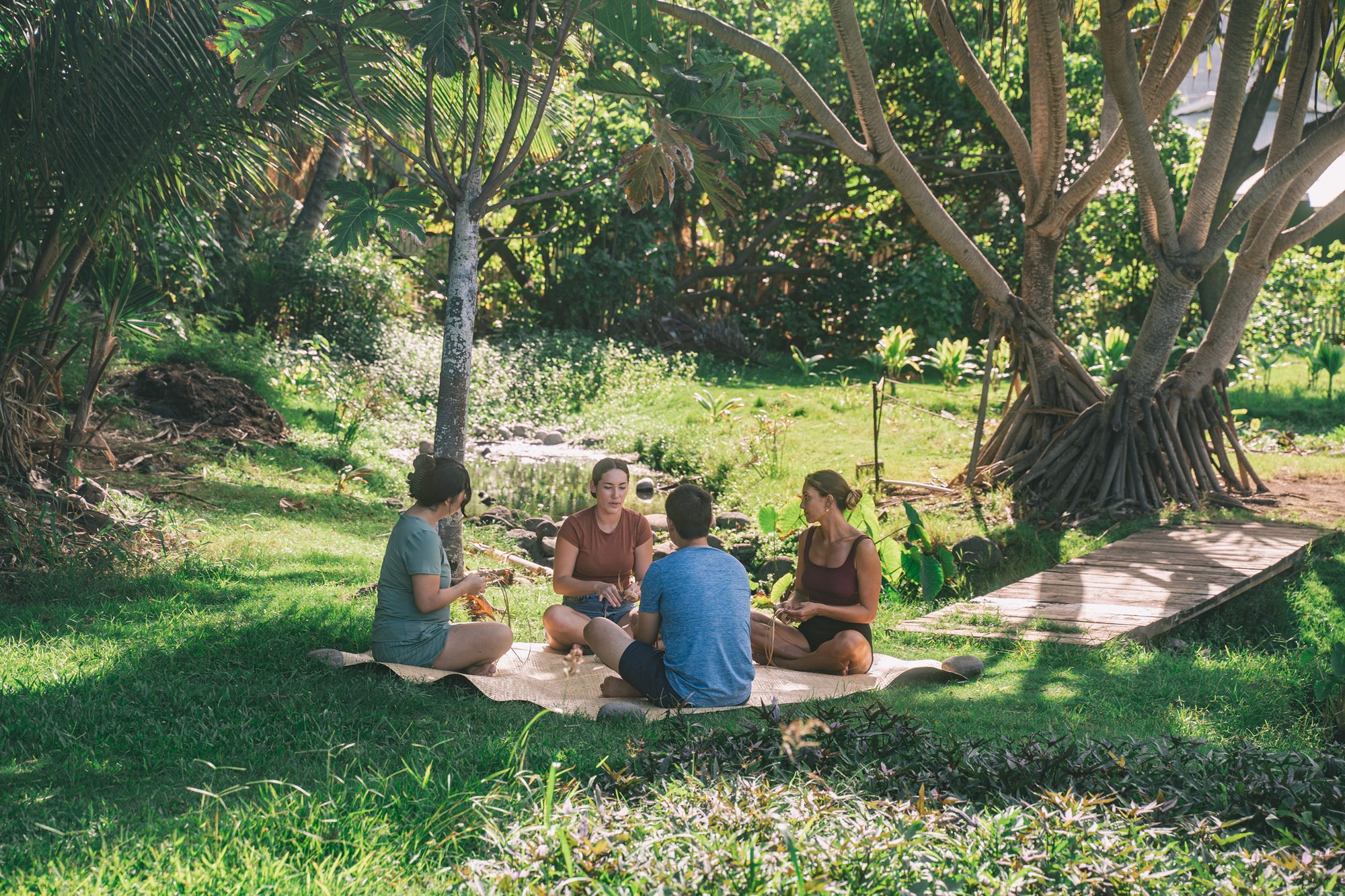 hawaii maui central wailuku lauhala weaving 01 jpg