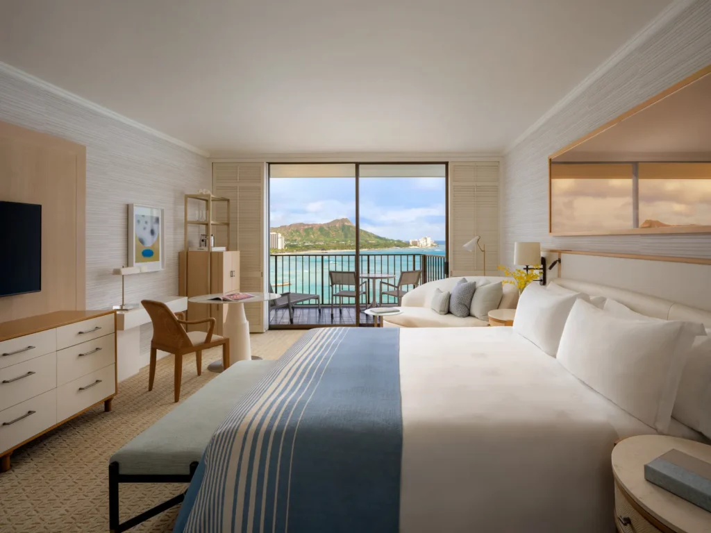 island escapes hawaii holidays halekulani guestroom diamond head prime 02