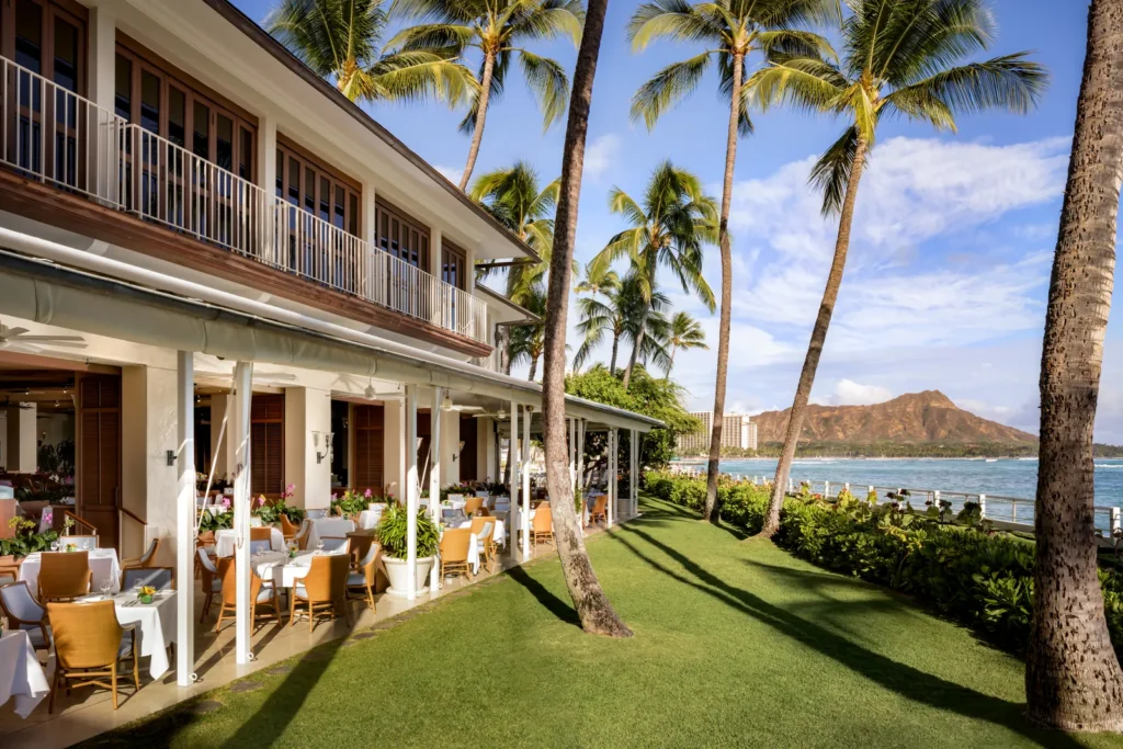 island escapes hawaii holidays halekulani orchids 01 webp