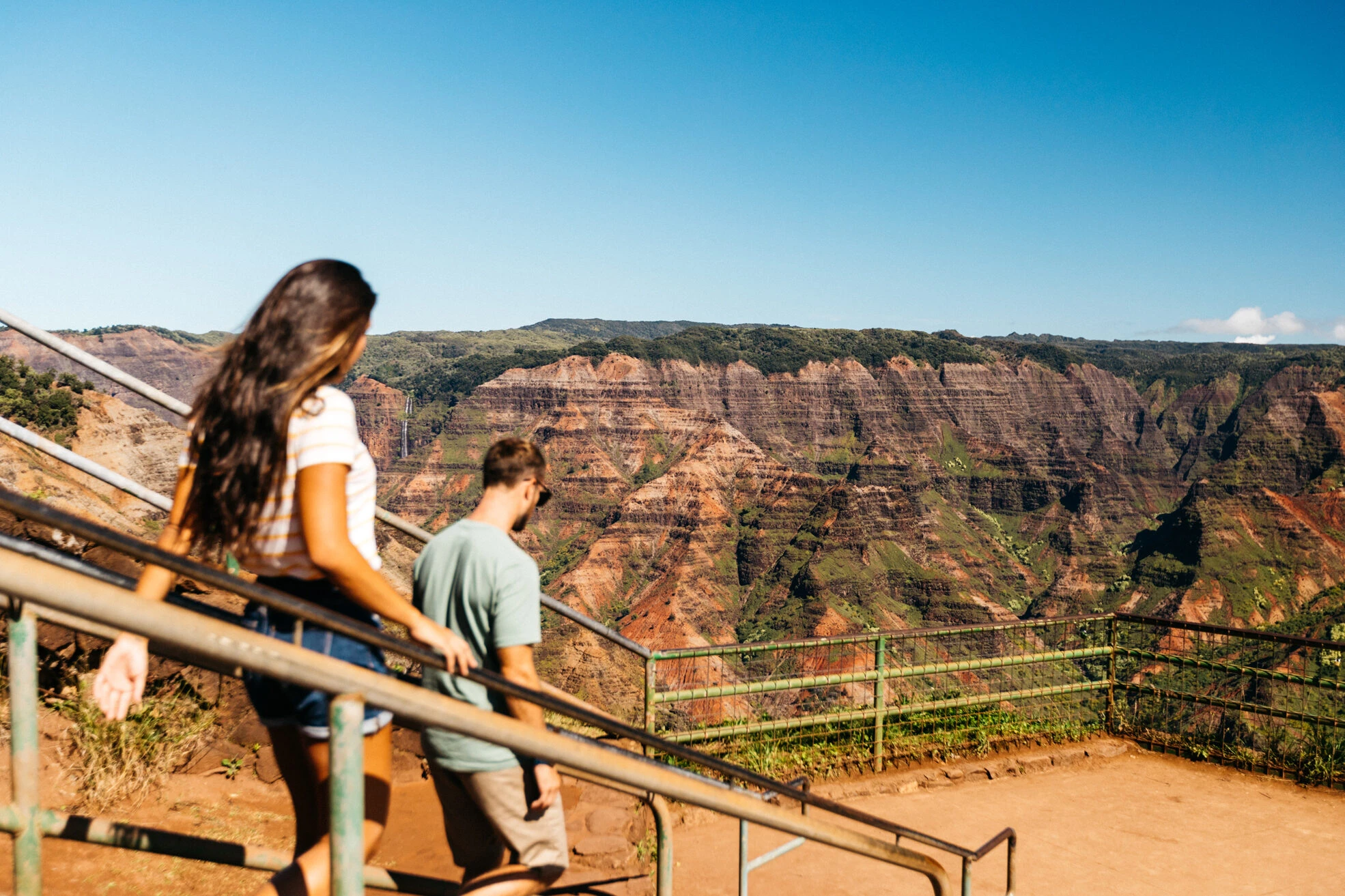 people walking to the waimea canyon lookout viewpoint waimea canyon lookout kauai 18203 jpg